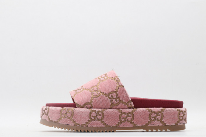 GUI SANDAL