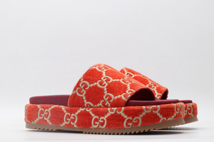 GUI SANDAL