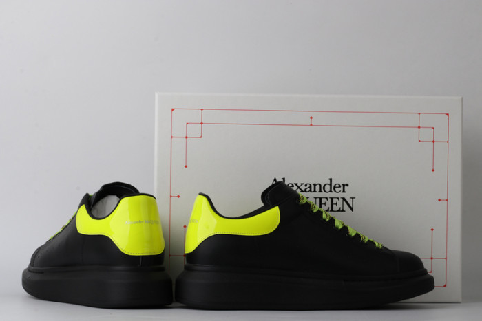 ALEX MCQU SNEAKER