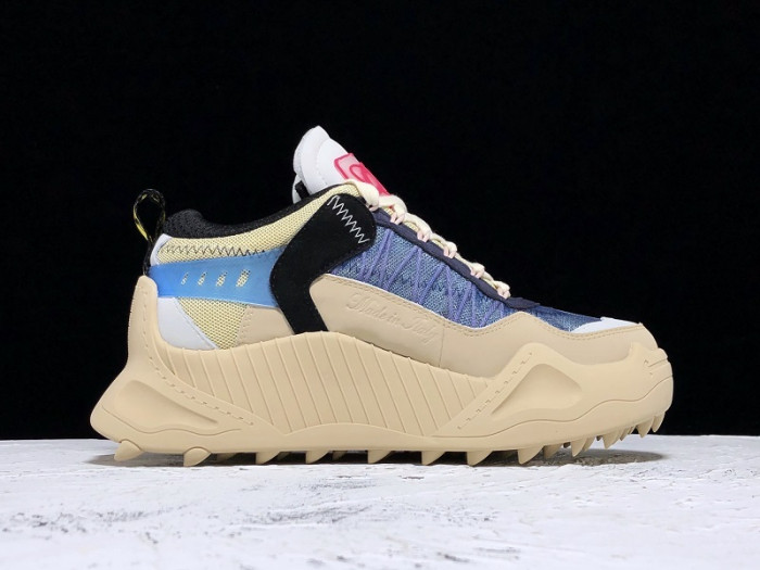 OFW SNEAKER