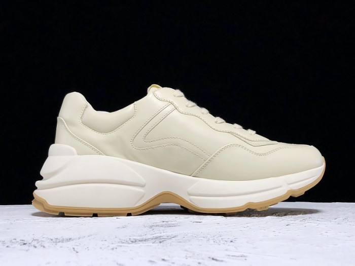 GUI SNEAKER