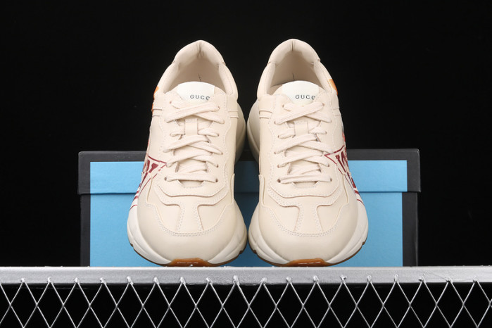 GUI SNEAKER