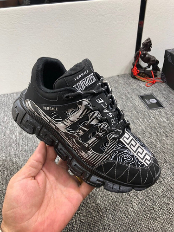 VSE Sneaker