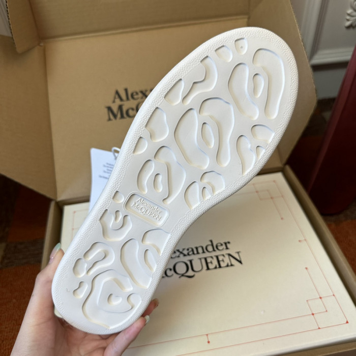 ALEX MCQU SNEAKER