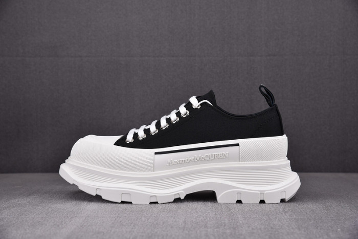 ALEX MCQU SNEAKER