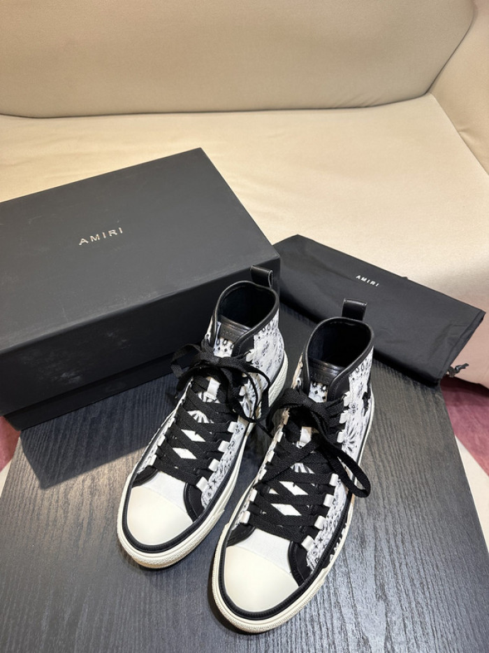 AM1R1 SNEAKER