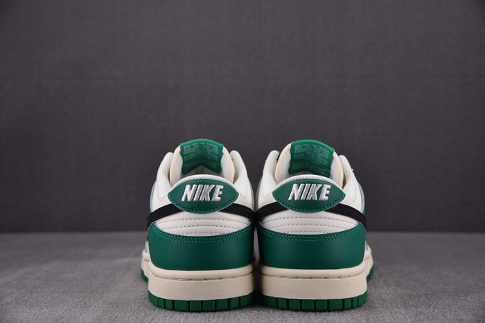 Dunk Low SE “Lottery” DR9654-100