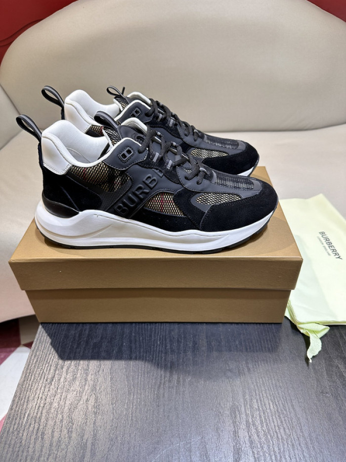 BUB sneaker