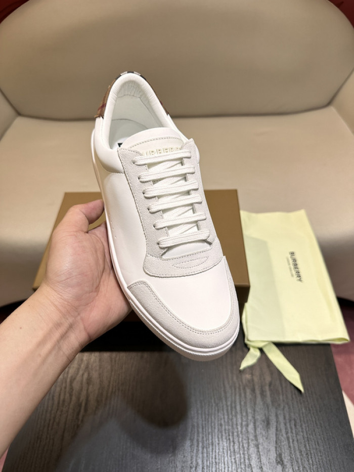 BUB sneaker