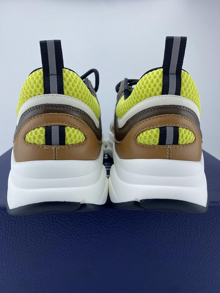 D10R SNEAKER