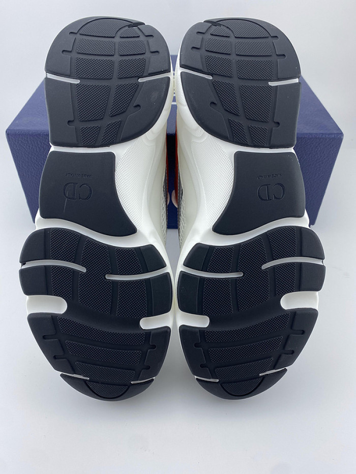 D10R SNEAKER