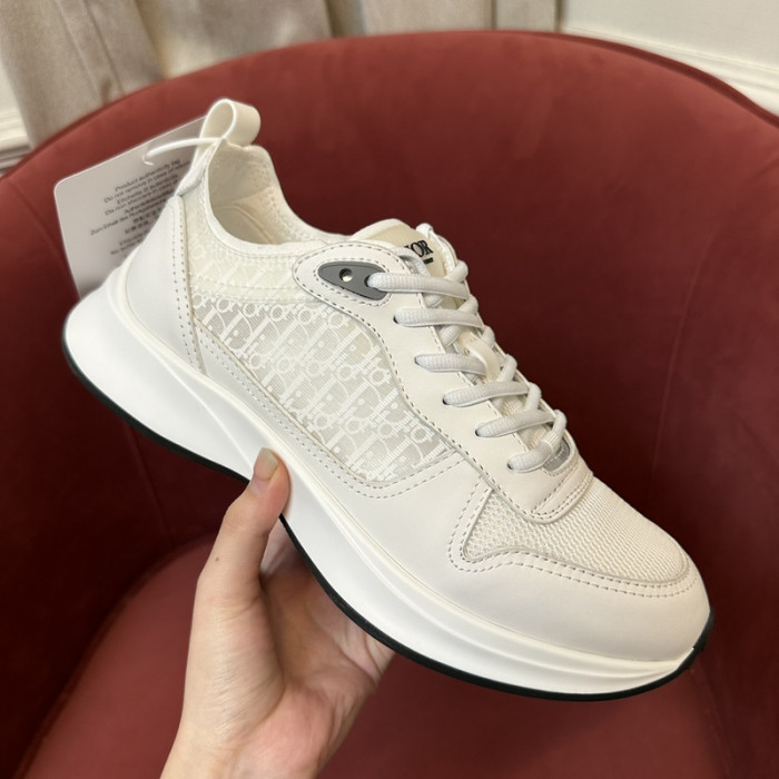 D10R B25 SNEAKER