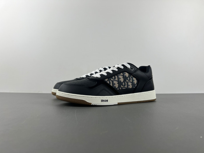 D10R B27 LOW SNEAKER