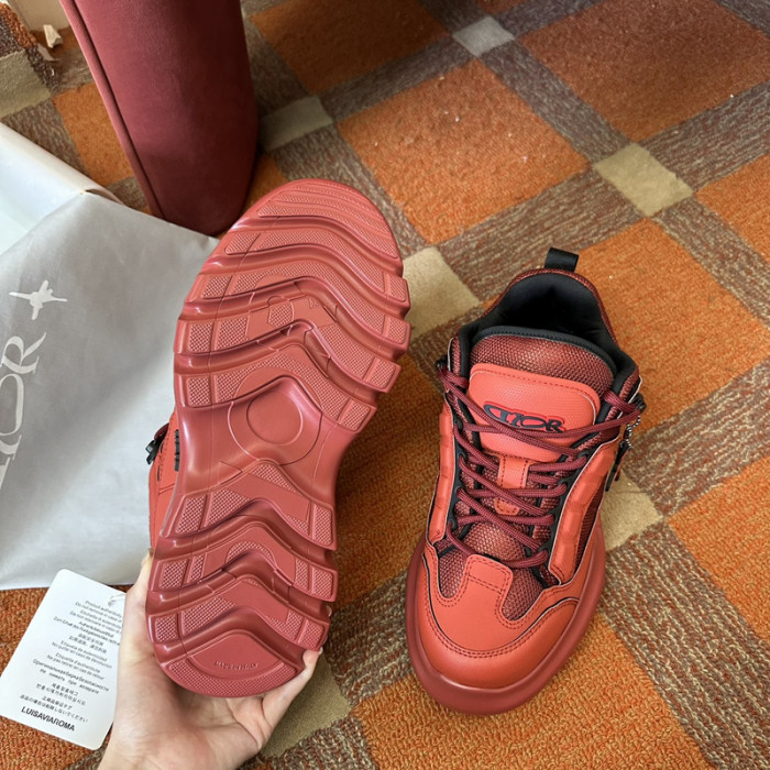 D10R B57 SNEAKER
