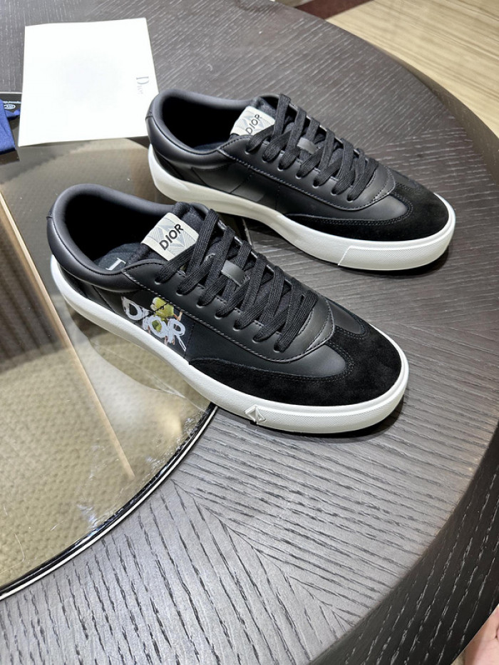 D10R SNEAKER