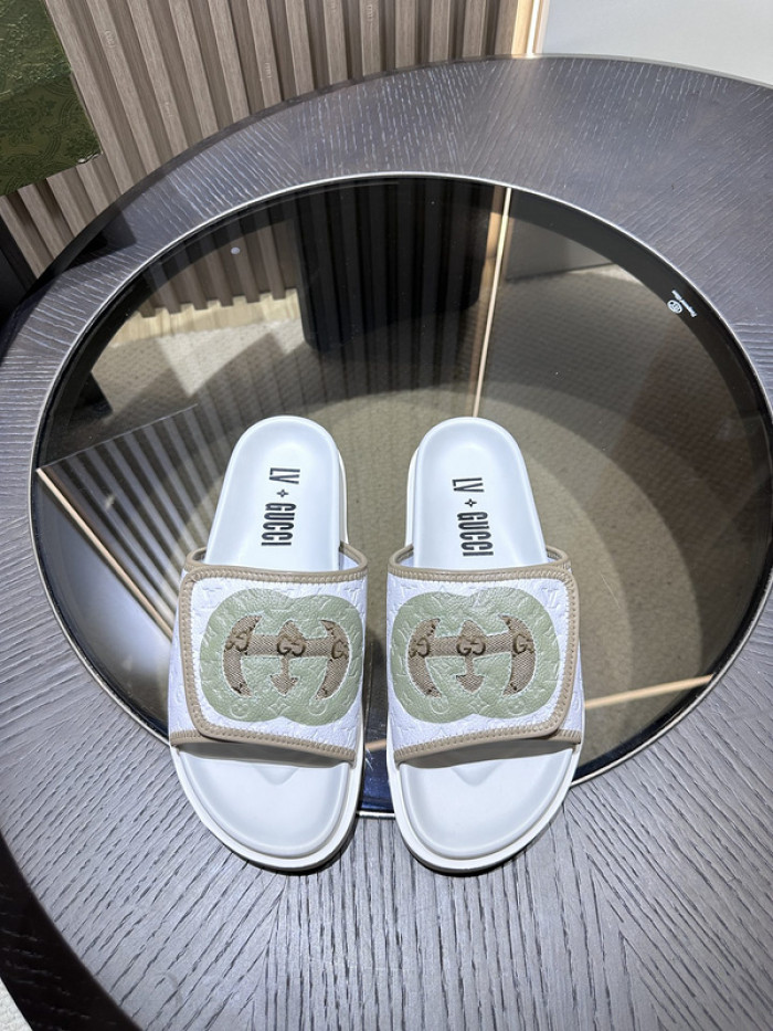 GUI SANDAL