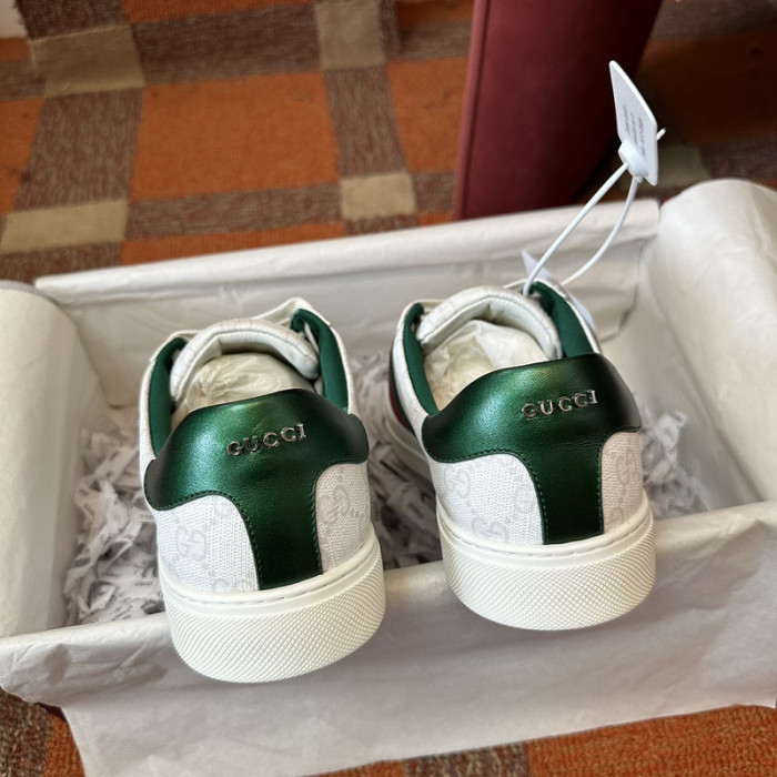 GUI SNEAKER