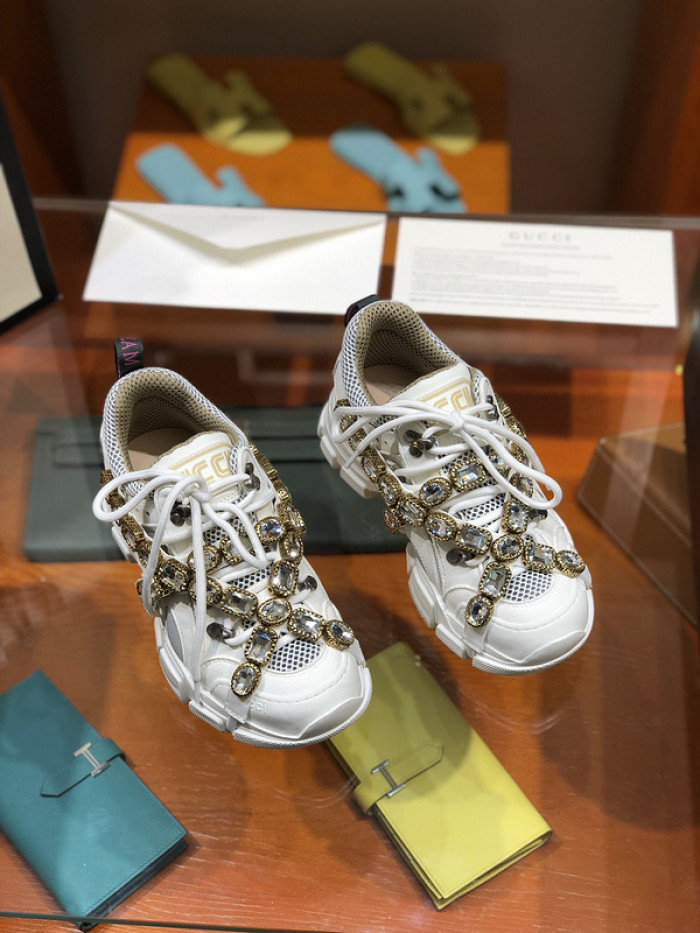 GUI SNEAKER