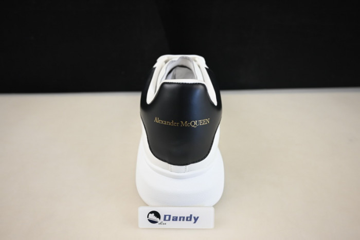 ALEX MCQU SNEAKER