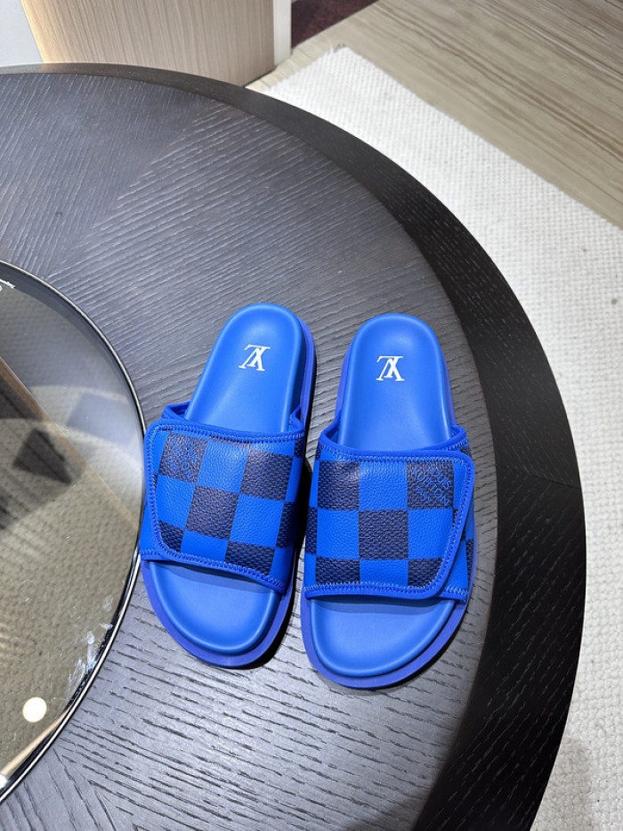 L0VT SANDAL