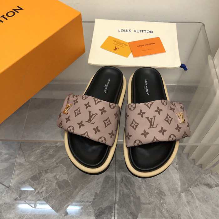 L0VT SANDAL