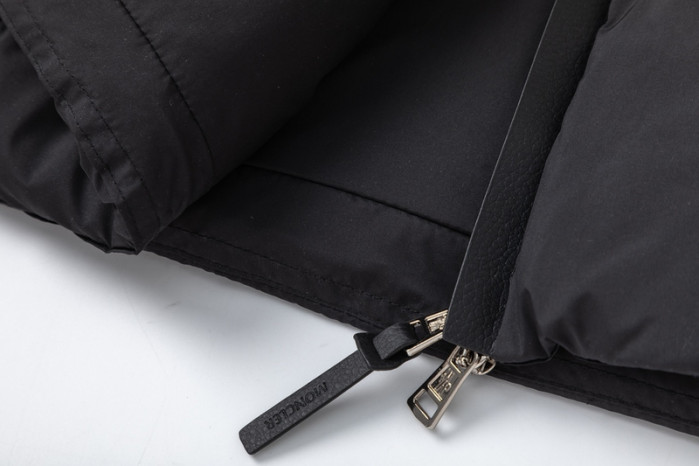 M0*C1ER DOWN JACKET
