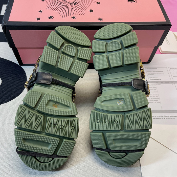 GUI SNEAKER